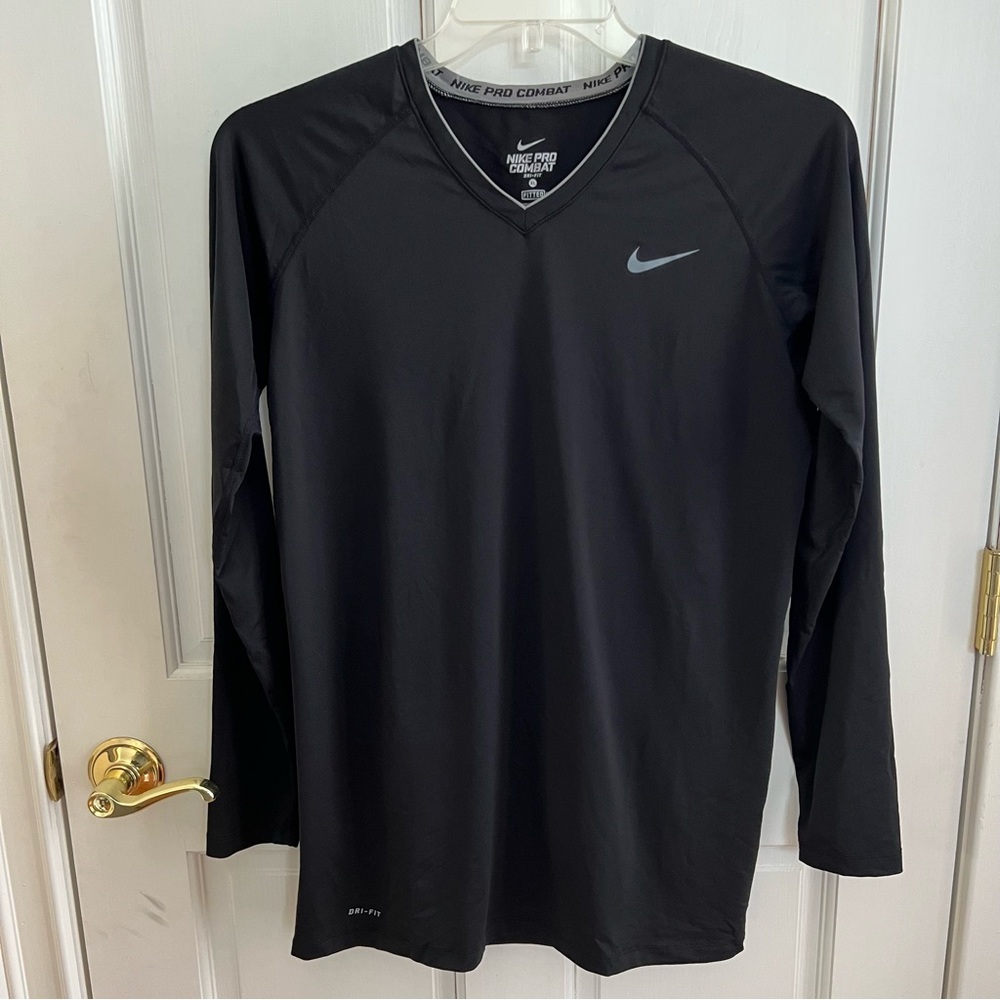 Womens NIKE PRO COMBAT Dri-Fit Size XL Fitted Top Black & Grey V-Neck